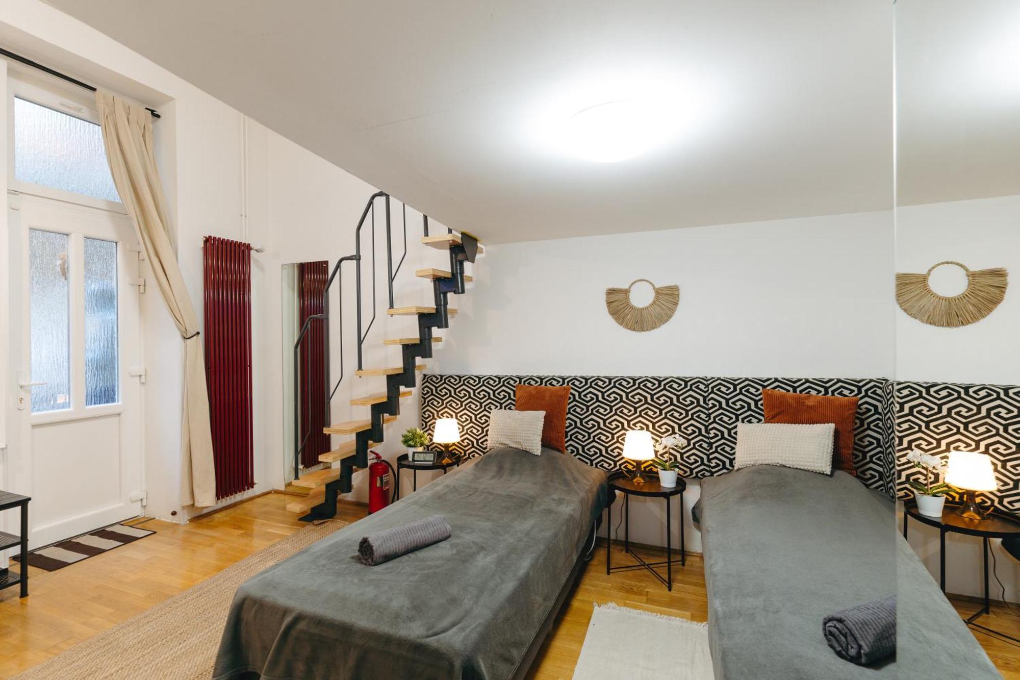 Bercsenyi Apartments - Close To The Gellert Thermal Bath Budapest Exterior photo